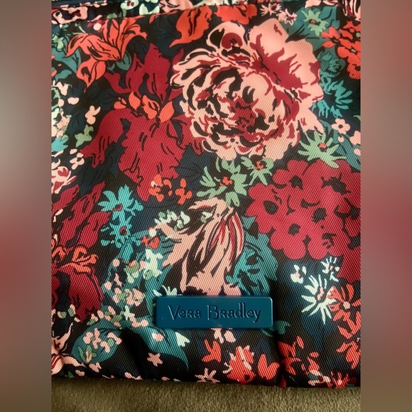 Vera Bradley Triple Slim Laptop Case Cabbage Rose Cabernet - Picture 2 of 11